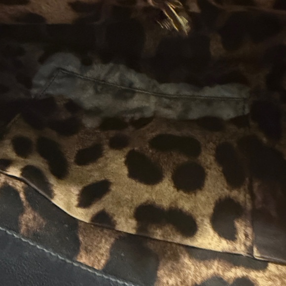 Dolce & Gabbana Miss Linda Saffiano leather handle bag with gold-tone - Picture 14 of 16